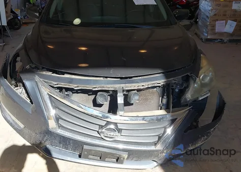 2013 Nissan Altima 2.5 Sv z USA, uszkodzony, nr VIN 1N4AL3APXDC130385